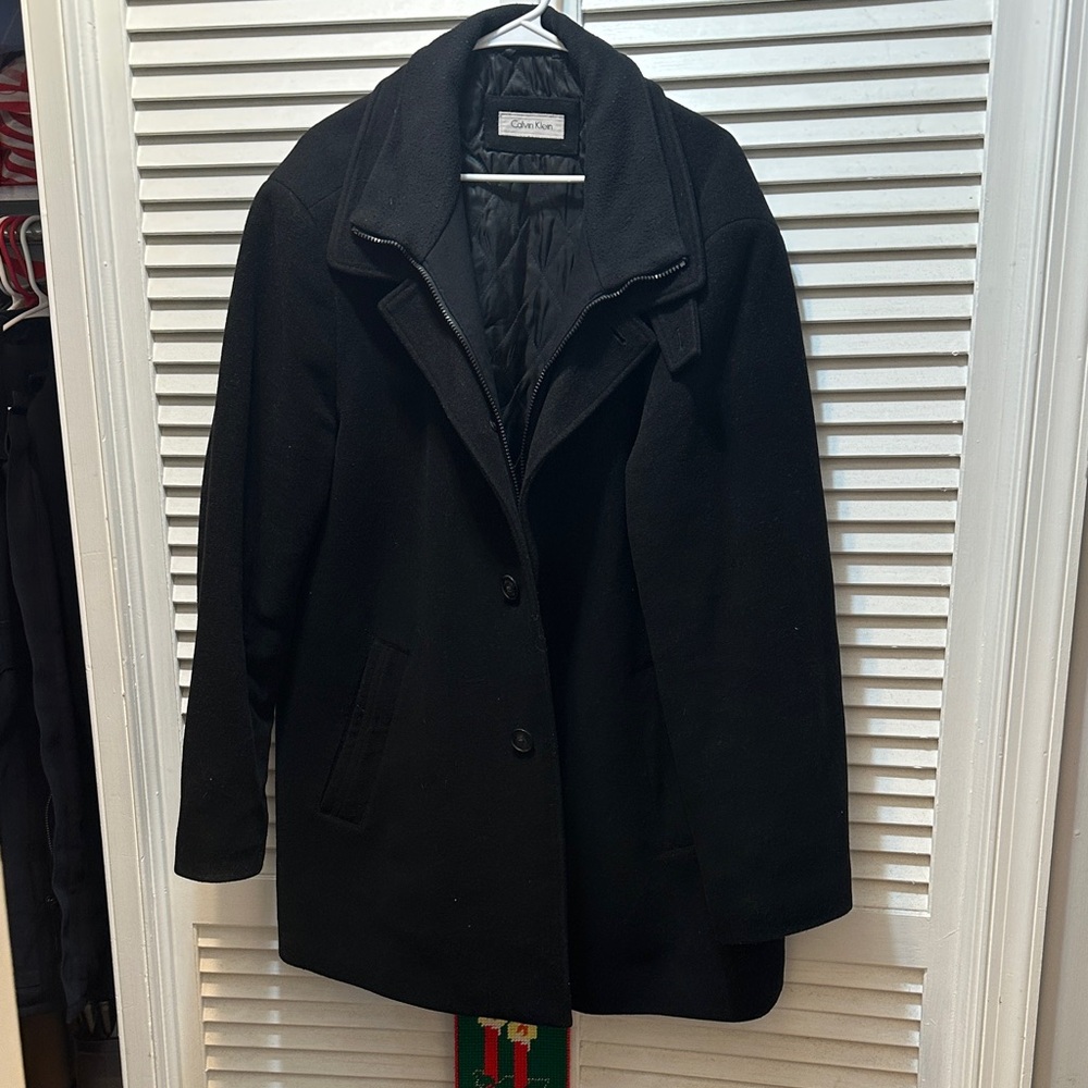 Calvin Klein Men’s Classic Black Pea Coat Size 48R